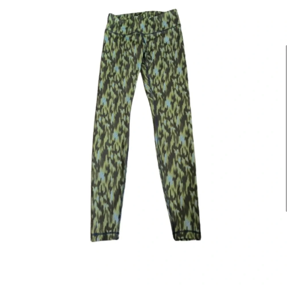 Lululemon Wunder Under Pant Full On Luxtreme Almost Pear Leggings Size 6